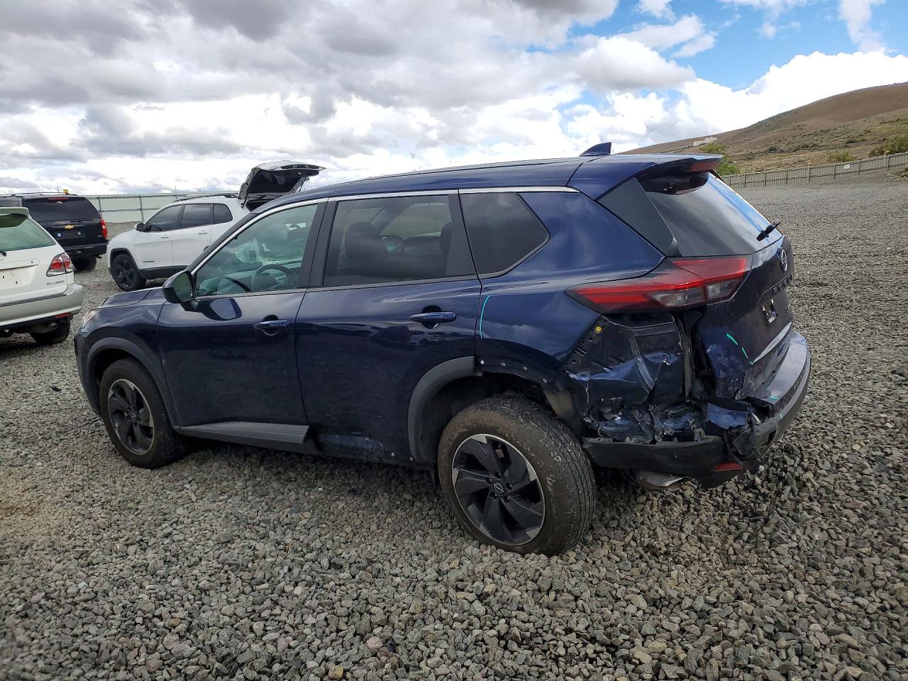 Nissan Rogue Sv