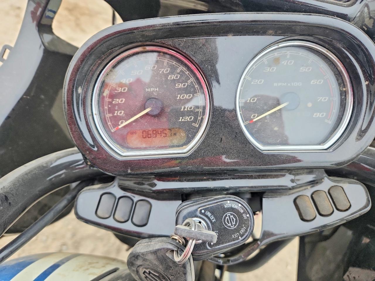 Harley-Davidson Fltrxst