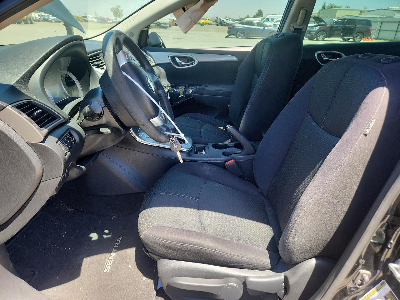 Nissan Sentra S