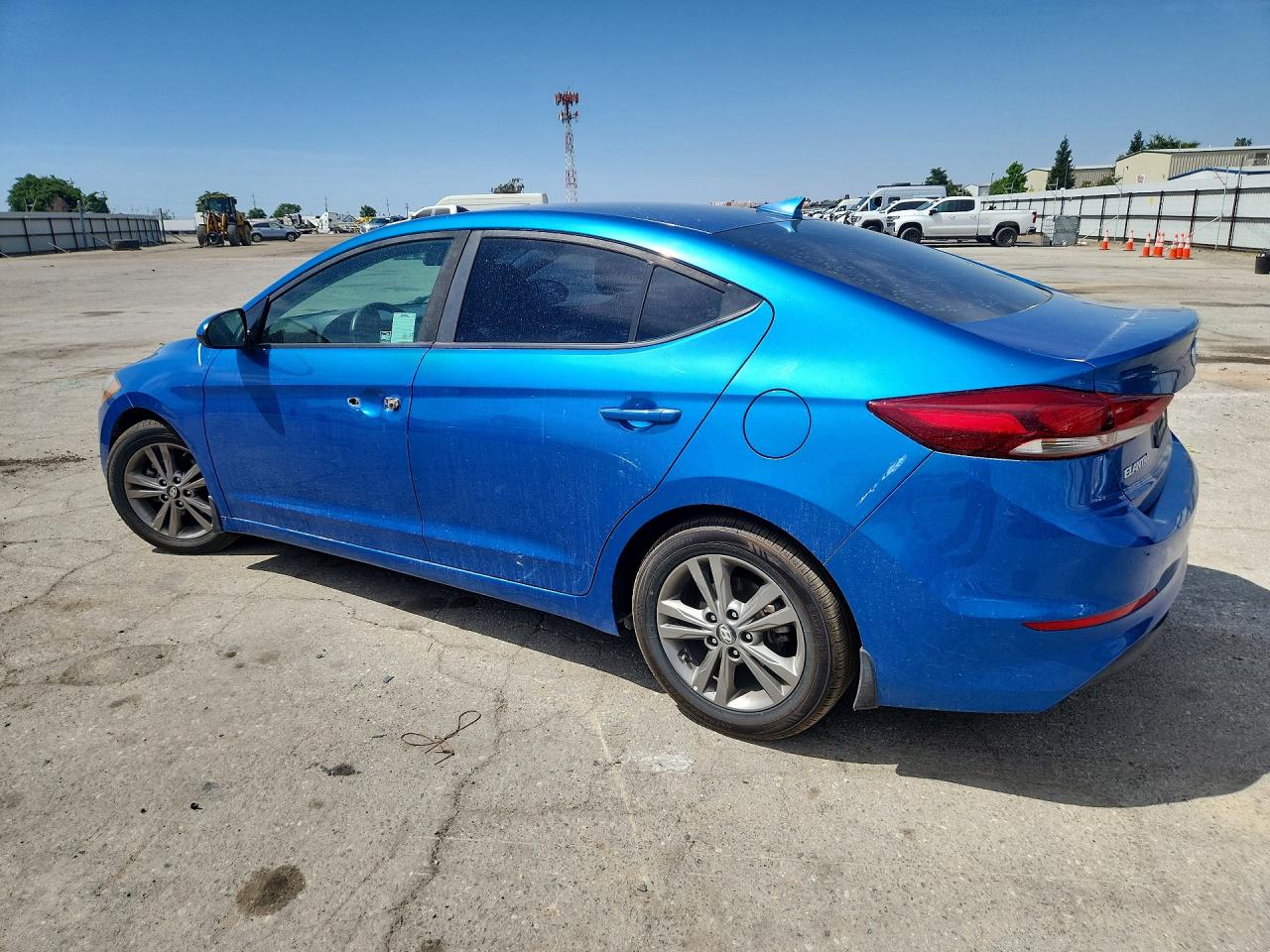 Hyundai ELANTRA Sel