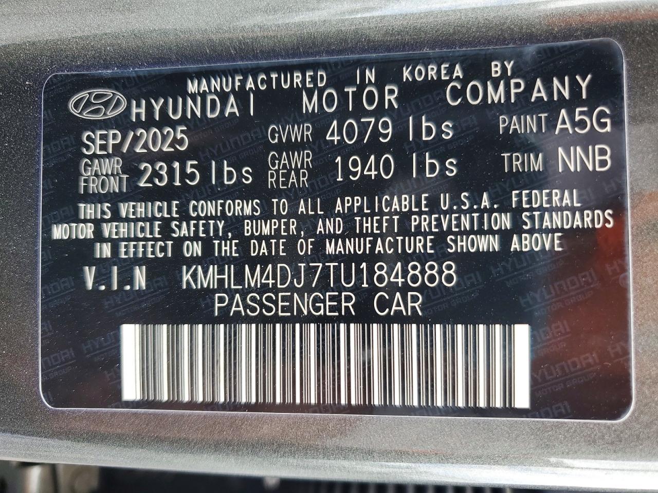 Hyundai ELANTRA Blue