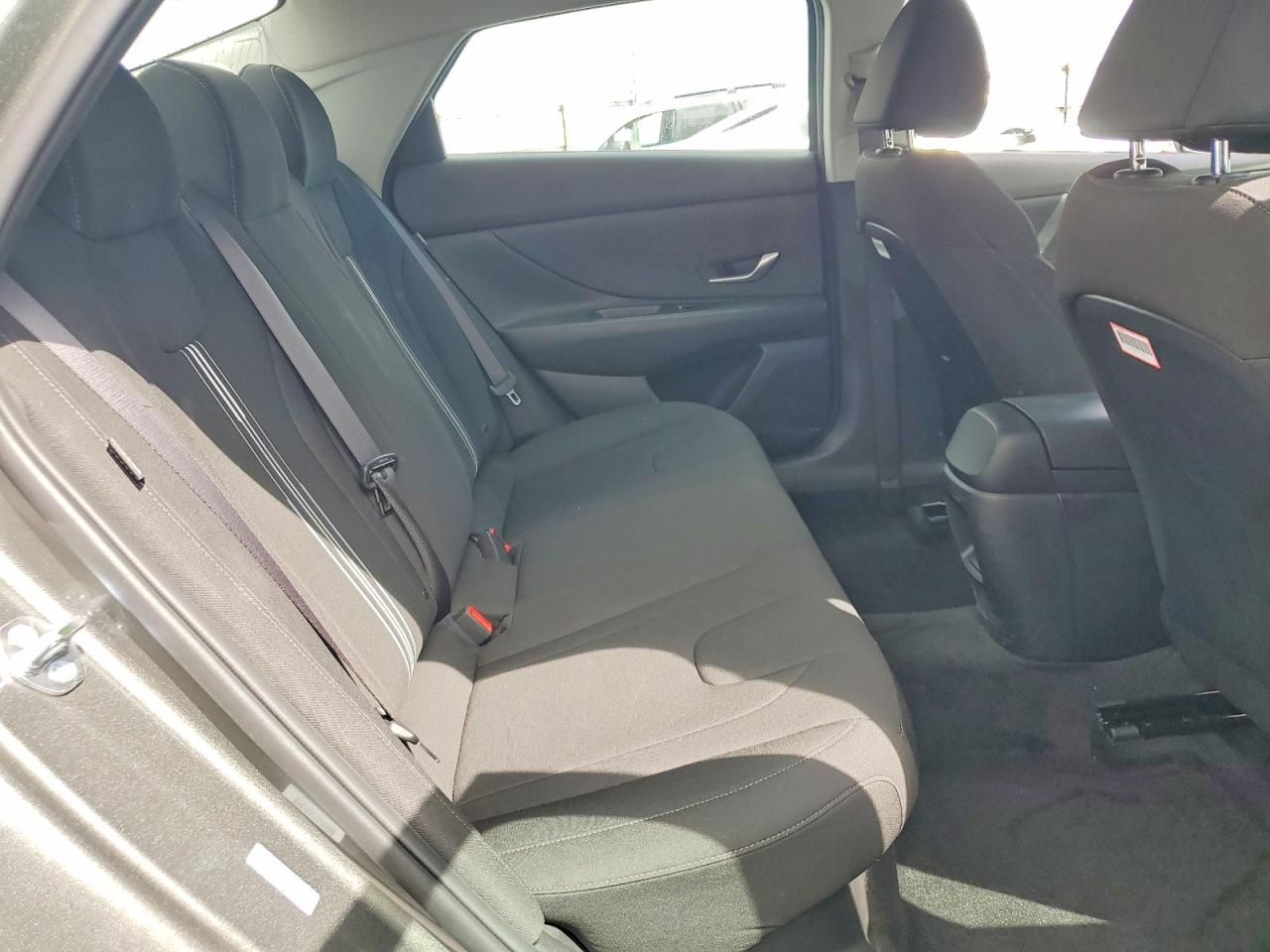 Hyundai ELANTRA Blue