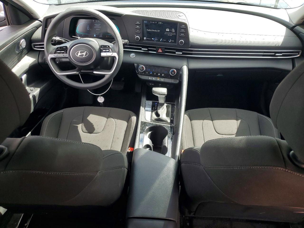 Hyundai ELANTRA Blue