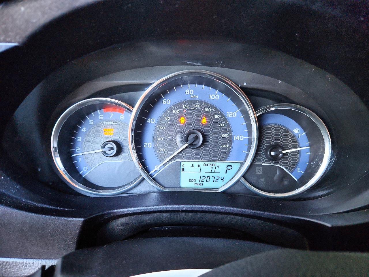 Toyota Corolla Le