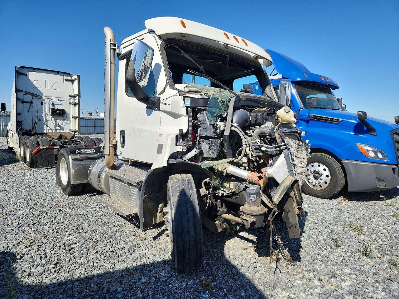 Salvage Freightliner Cascadia 116 Image