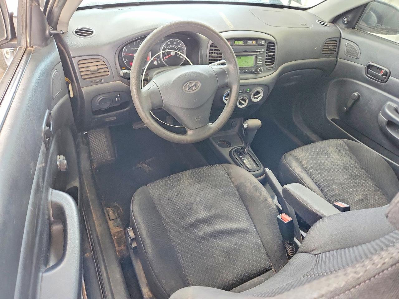 Hyundai ACCENT Gs