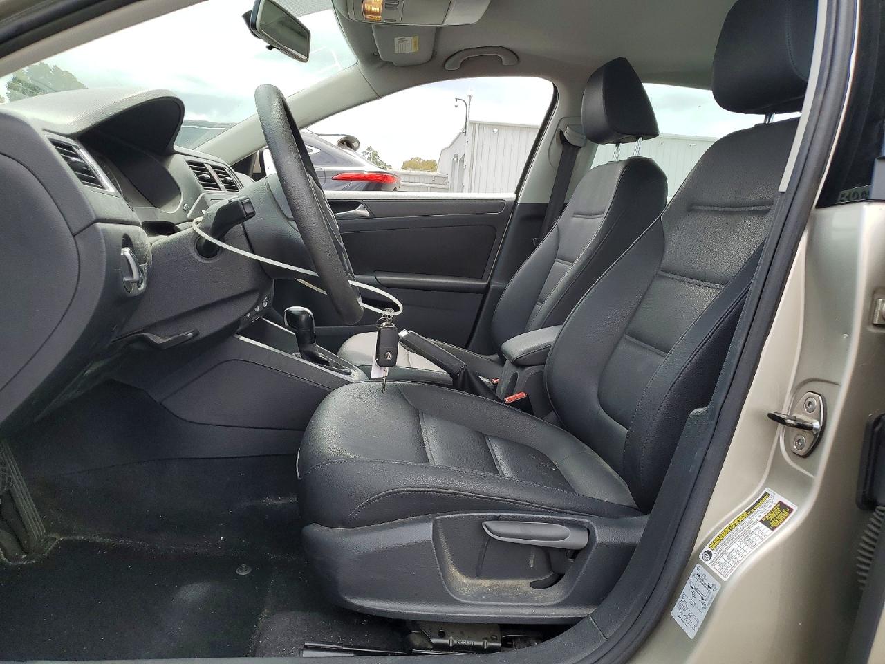 Volkswagen Jetta Se