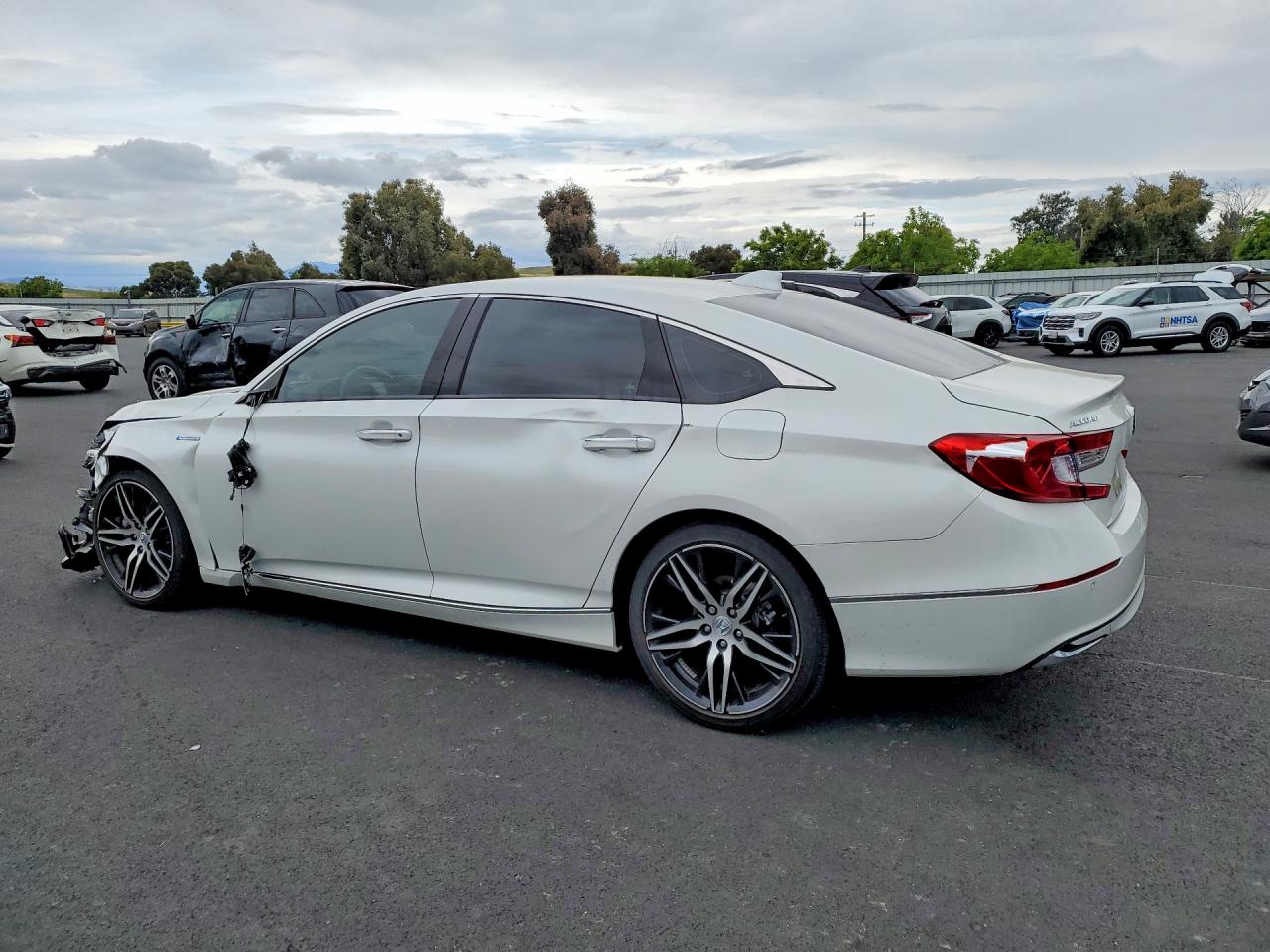 Honda Accord Touring Hybrid