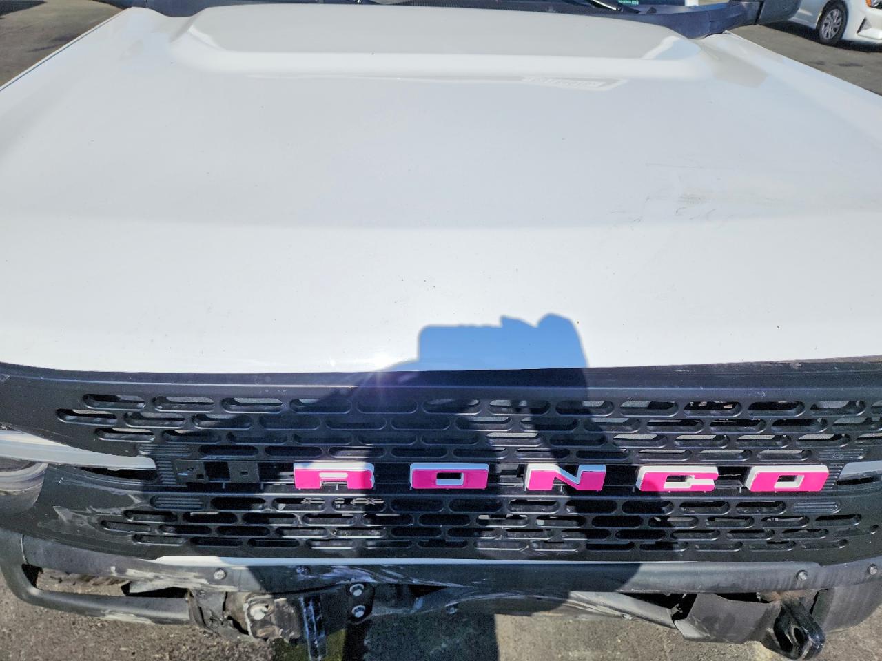 Ford Bronco Base