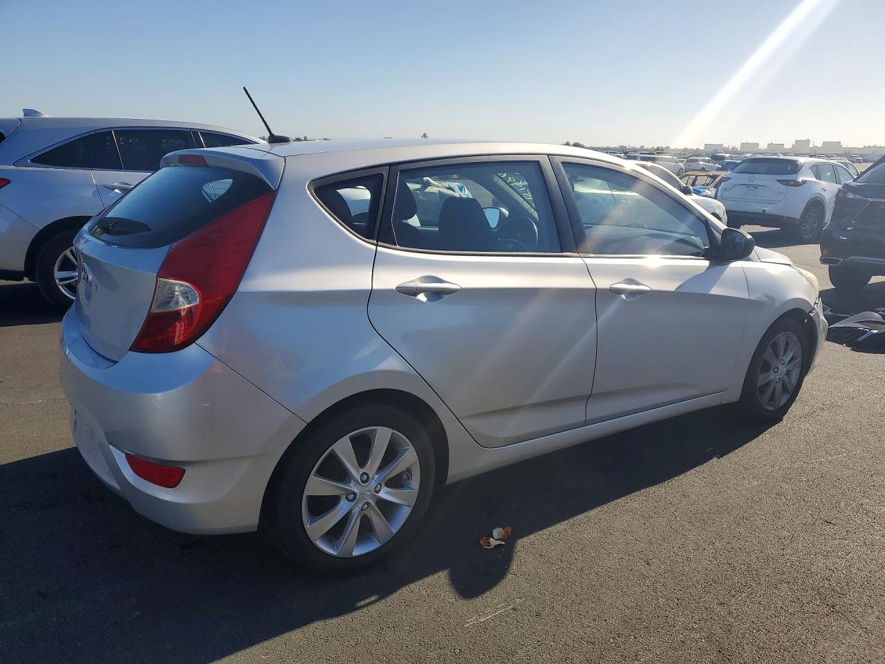 Hyundai ACCENT Se