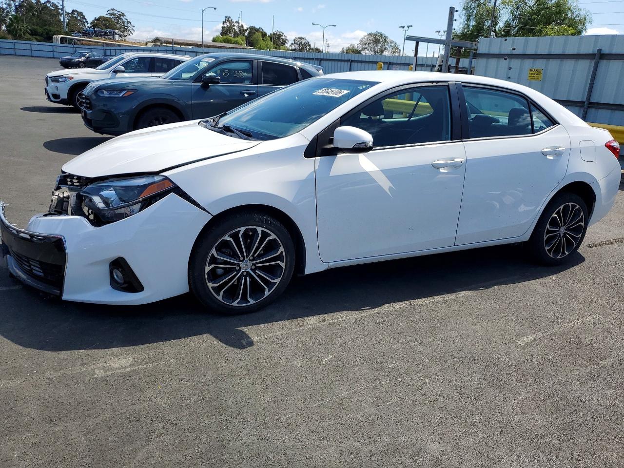 Salvage Toyota Corolla Image