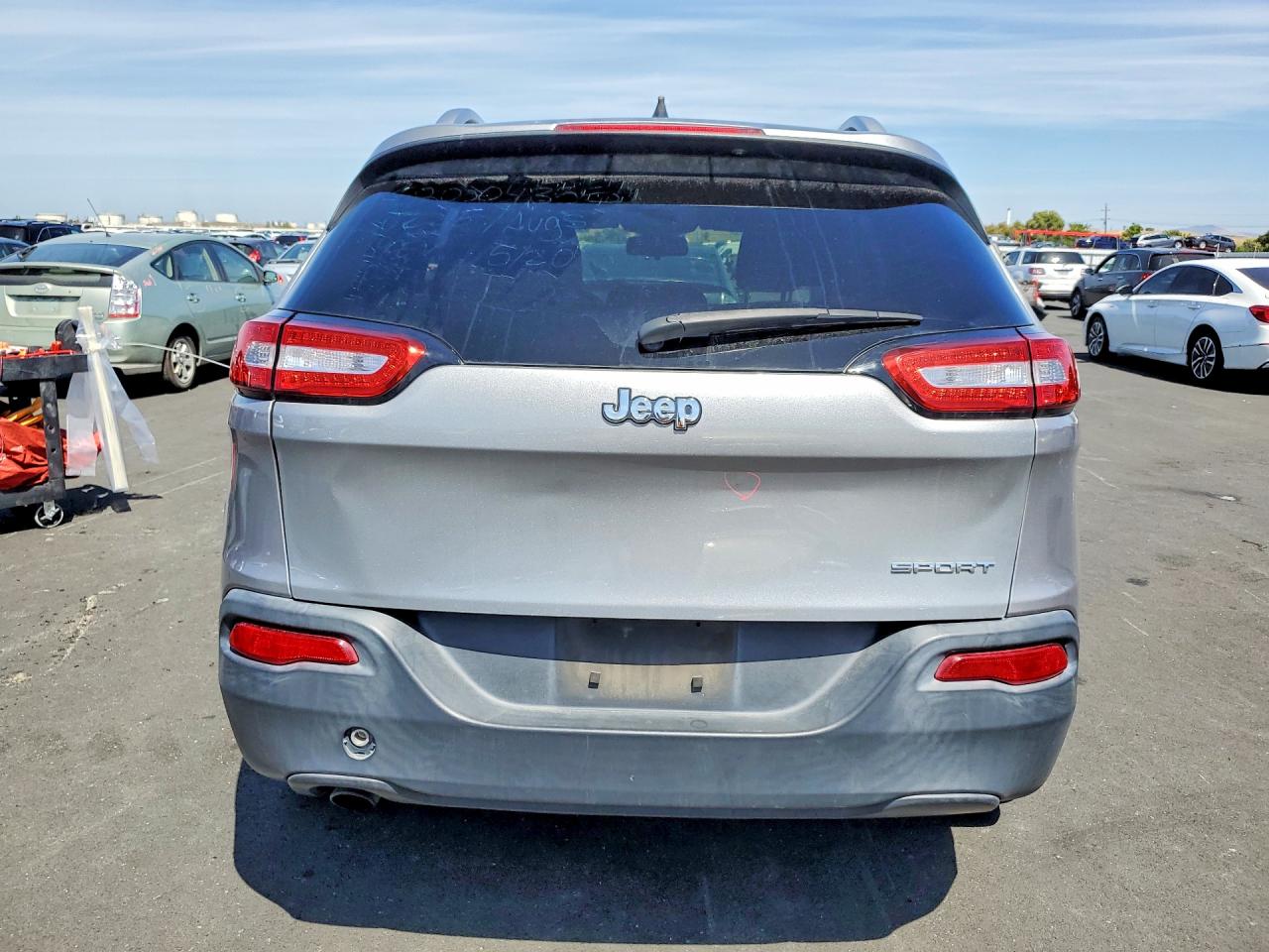 Jeep Cherokee Sport