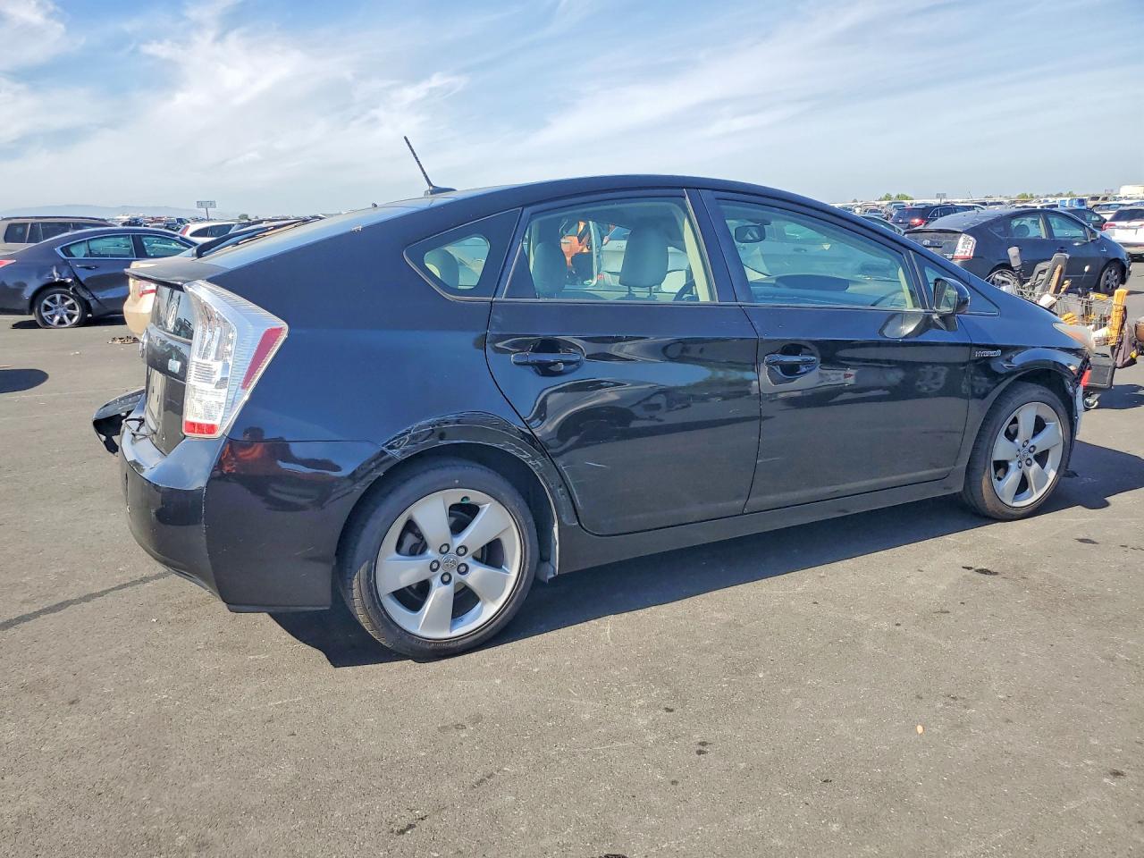 Toyota Prius V