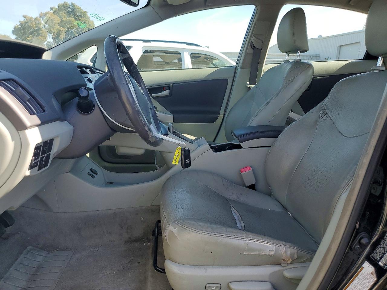 Toyota Prius V