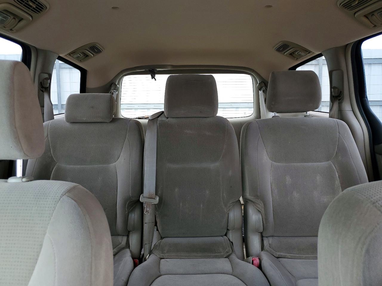 Toyota Sienna Le 8 Passenger