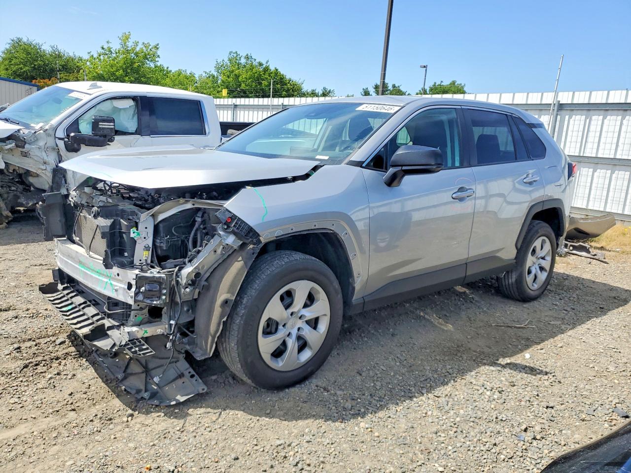 Salvage Toyota RAV4 Image