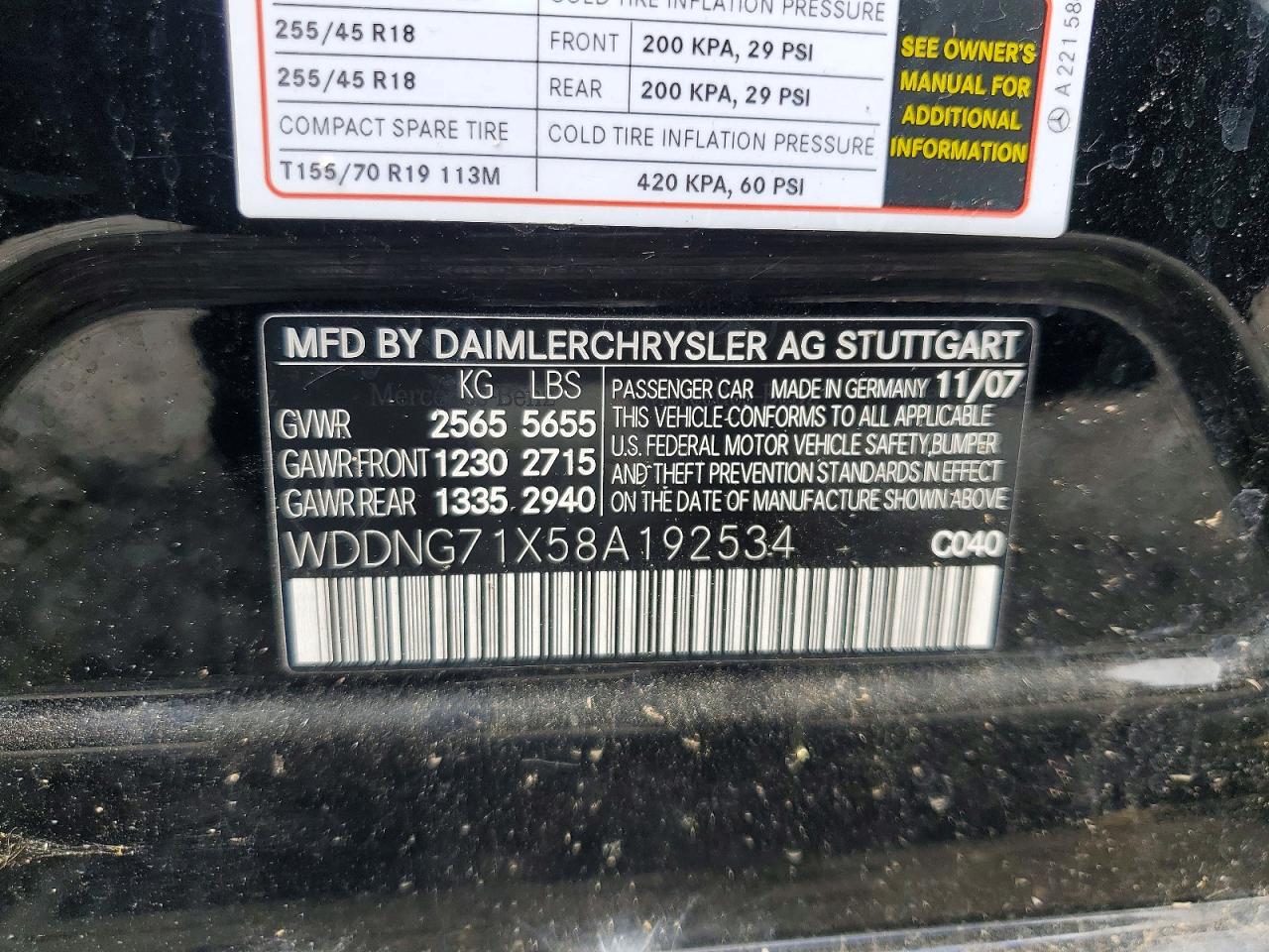 Mercedes-Benz S-Class 550