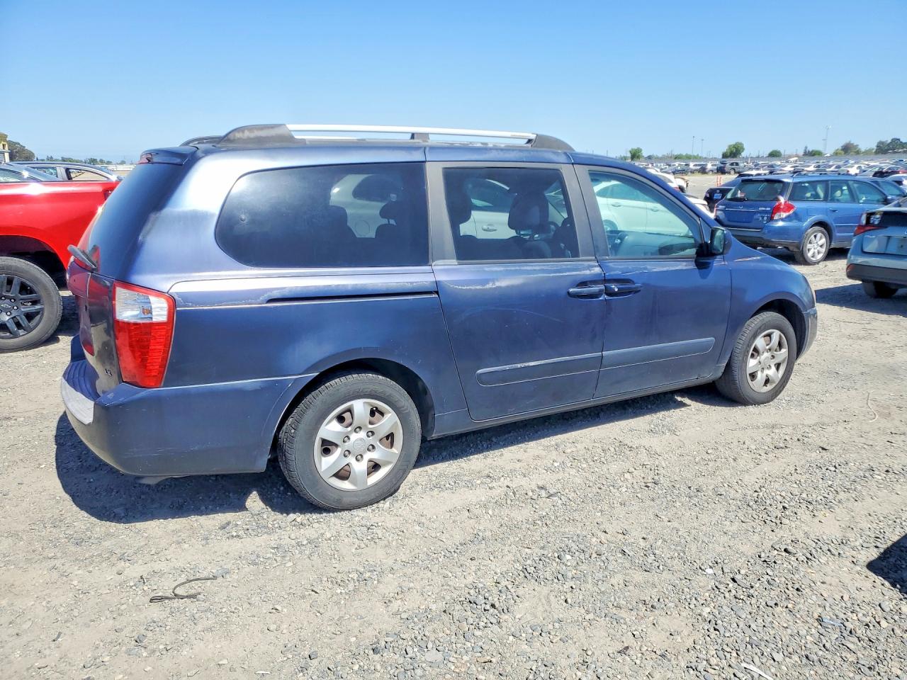 Kia Sedona Base