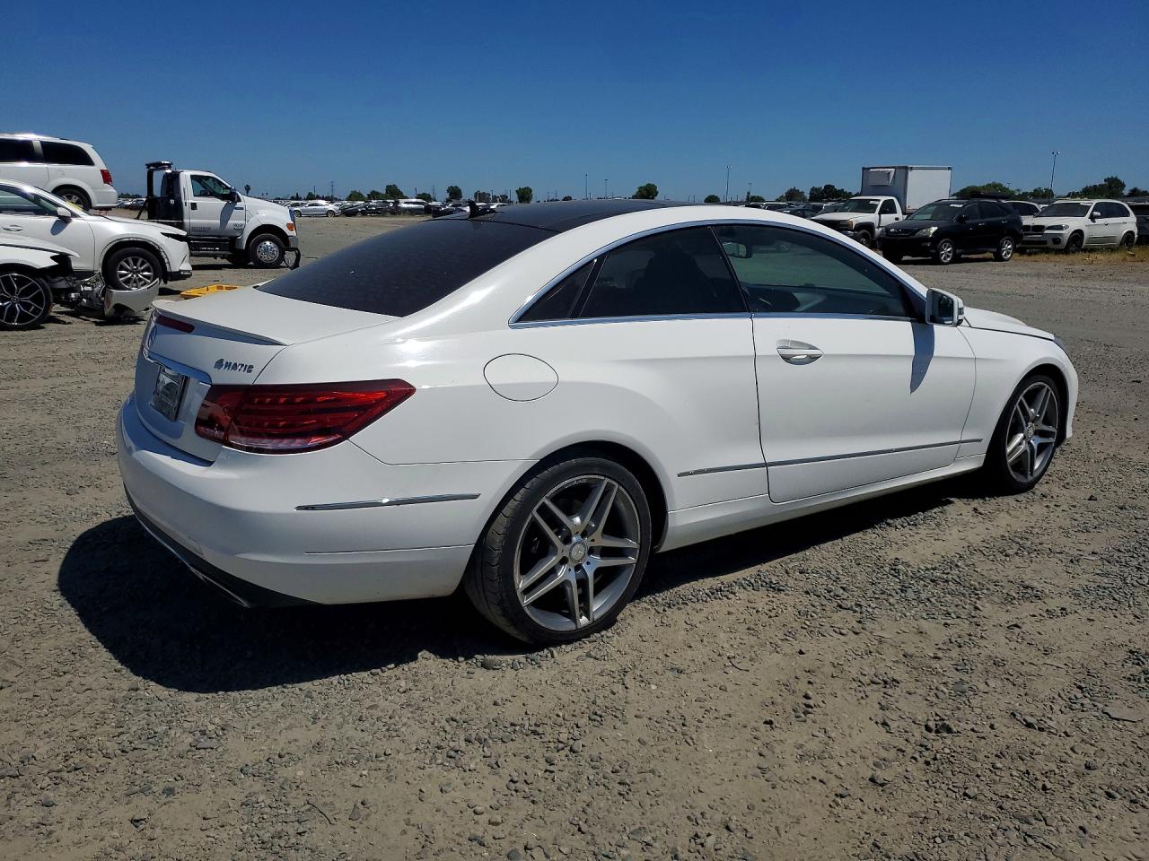Mercedes-Benz E-Class 400 4matic