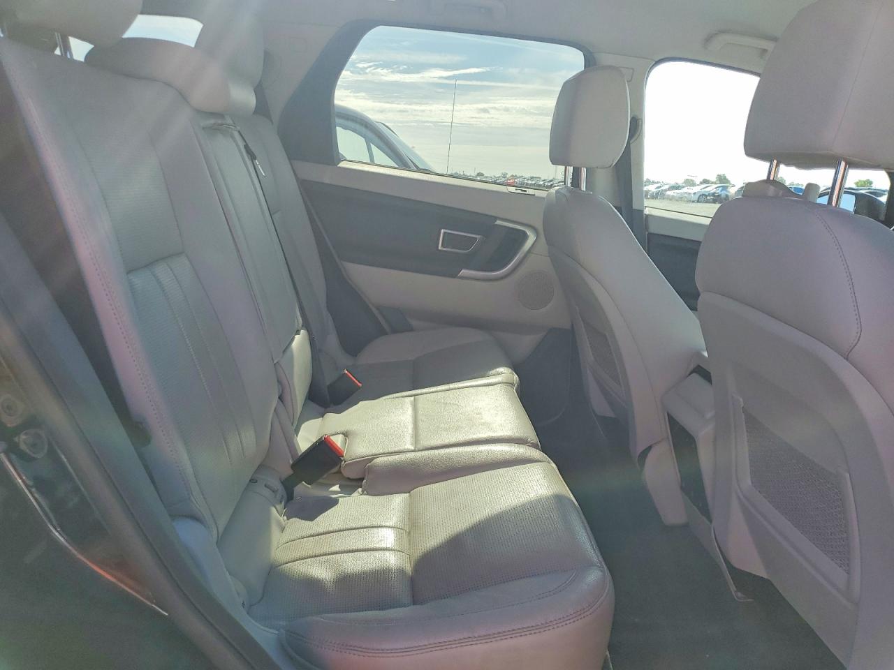 Land Rover Discovery Se