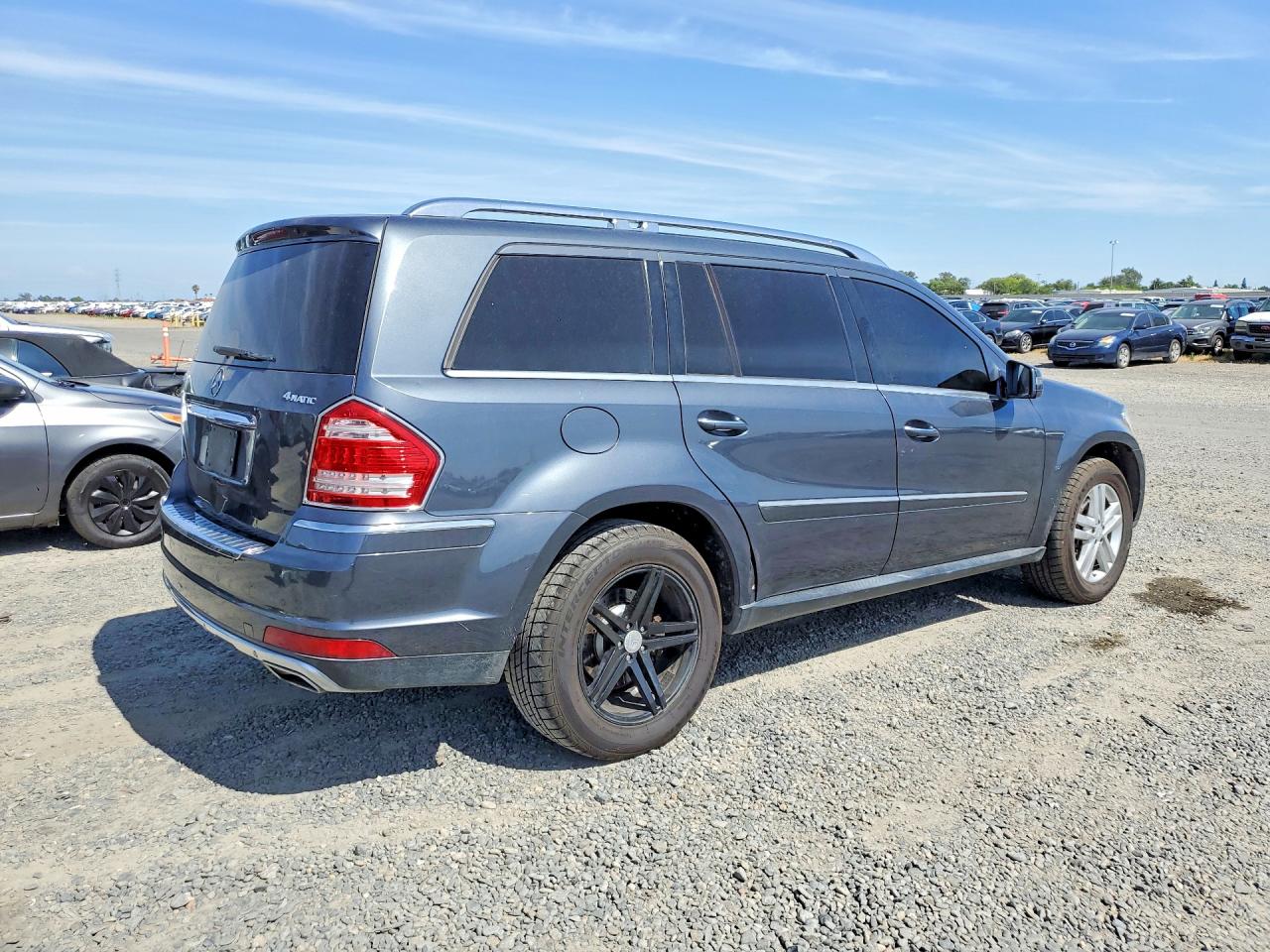 Mercedes-Benz G-Class 450 4matic