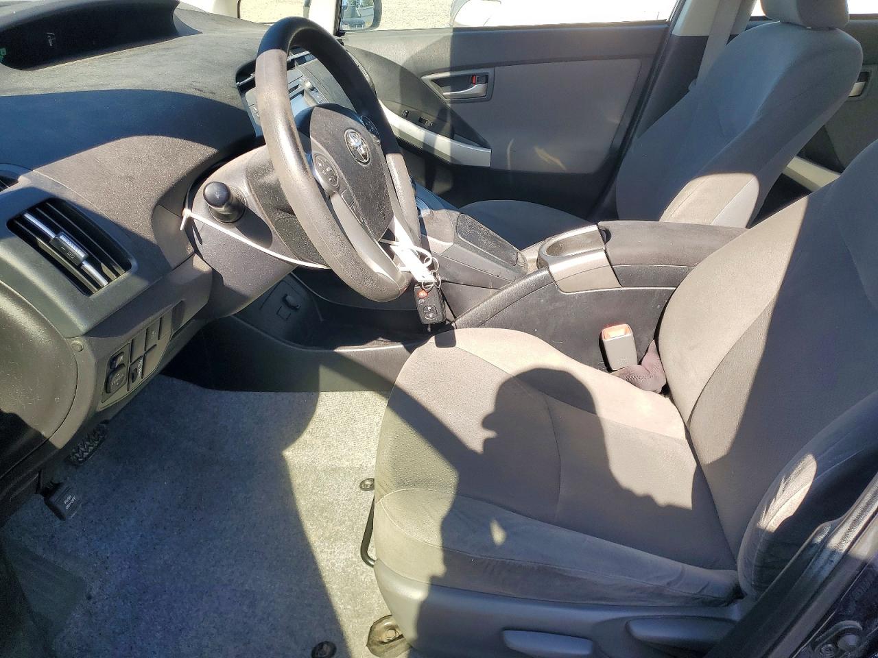 Toyota Prius Three