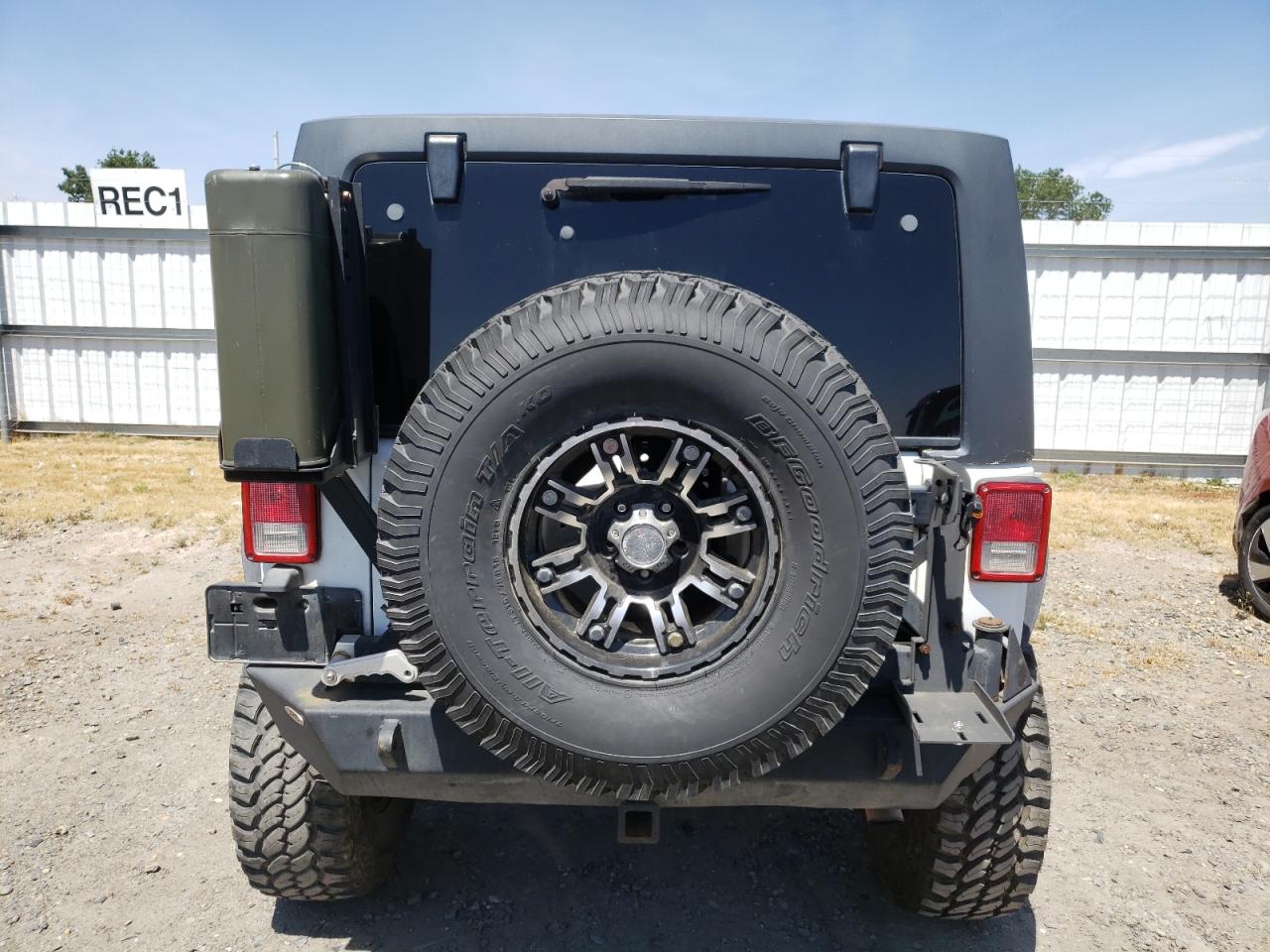 Jeep Wrangler Sport