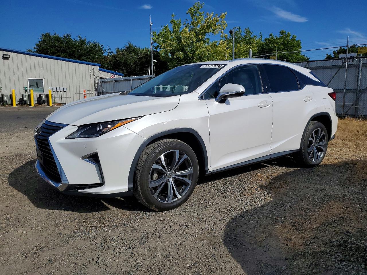 Salvage Lexus RX Image