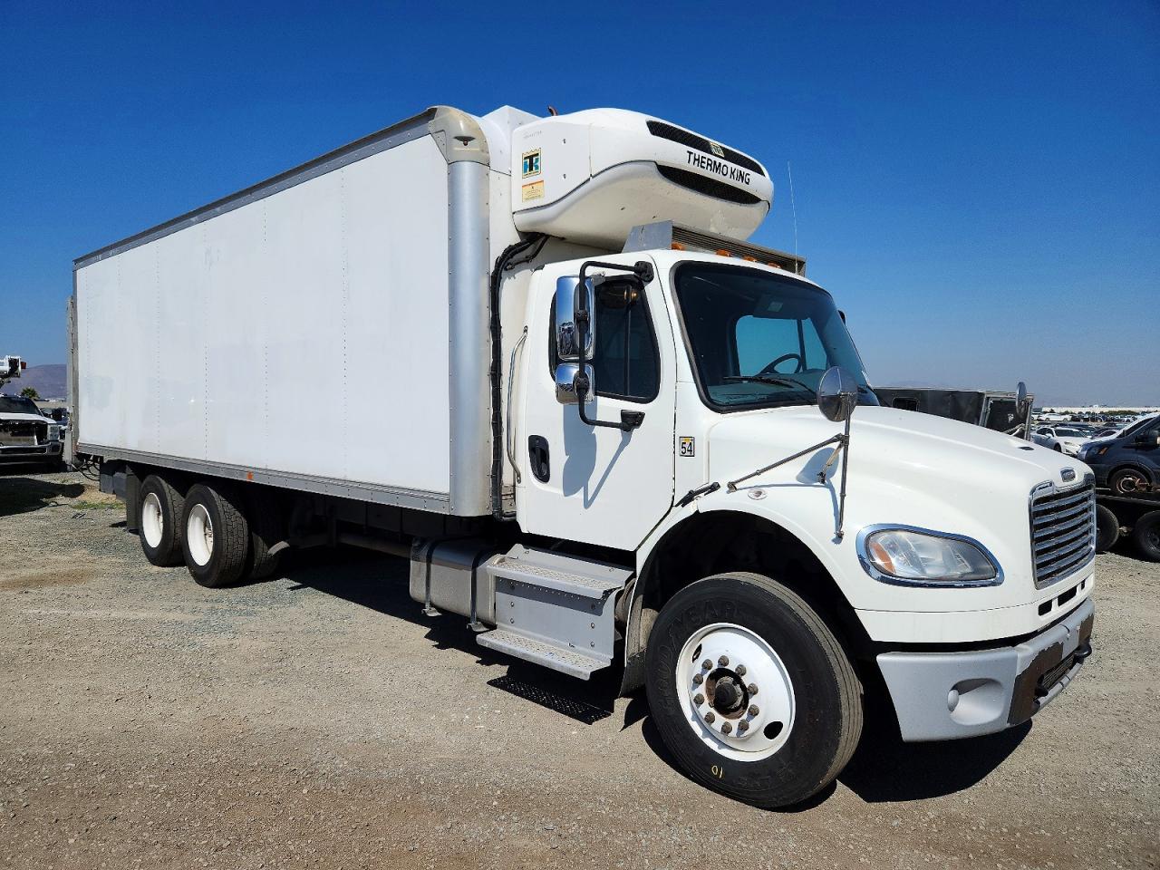 Salvage Freightliner M2 Image