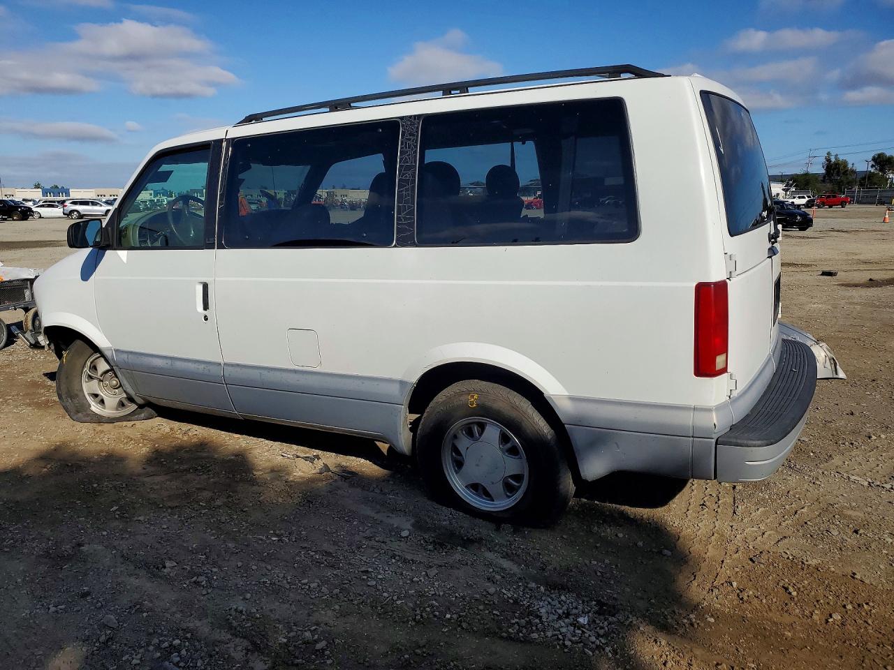 Chevrolet Astro