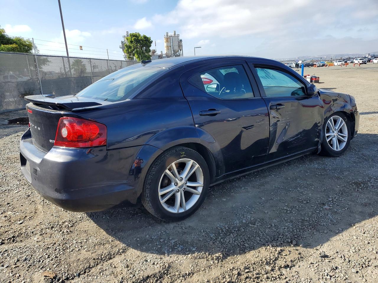 Dodge Avenger Sxt
