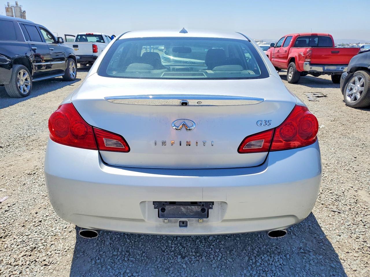 INFINITI G35 Base Base