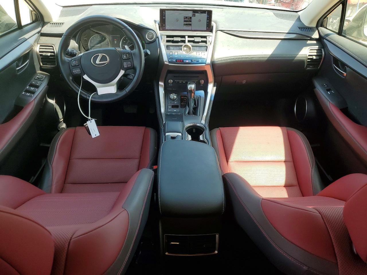 Lexus NX Base