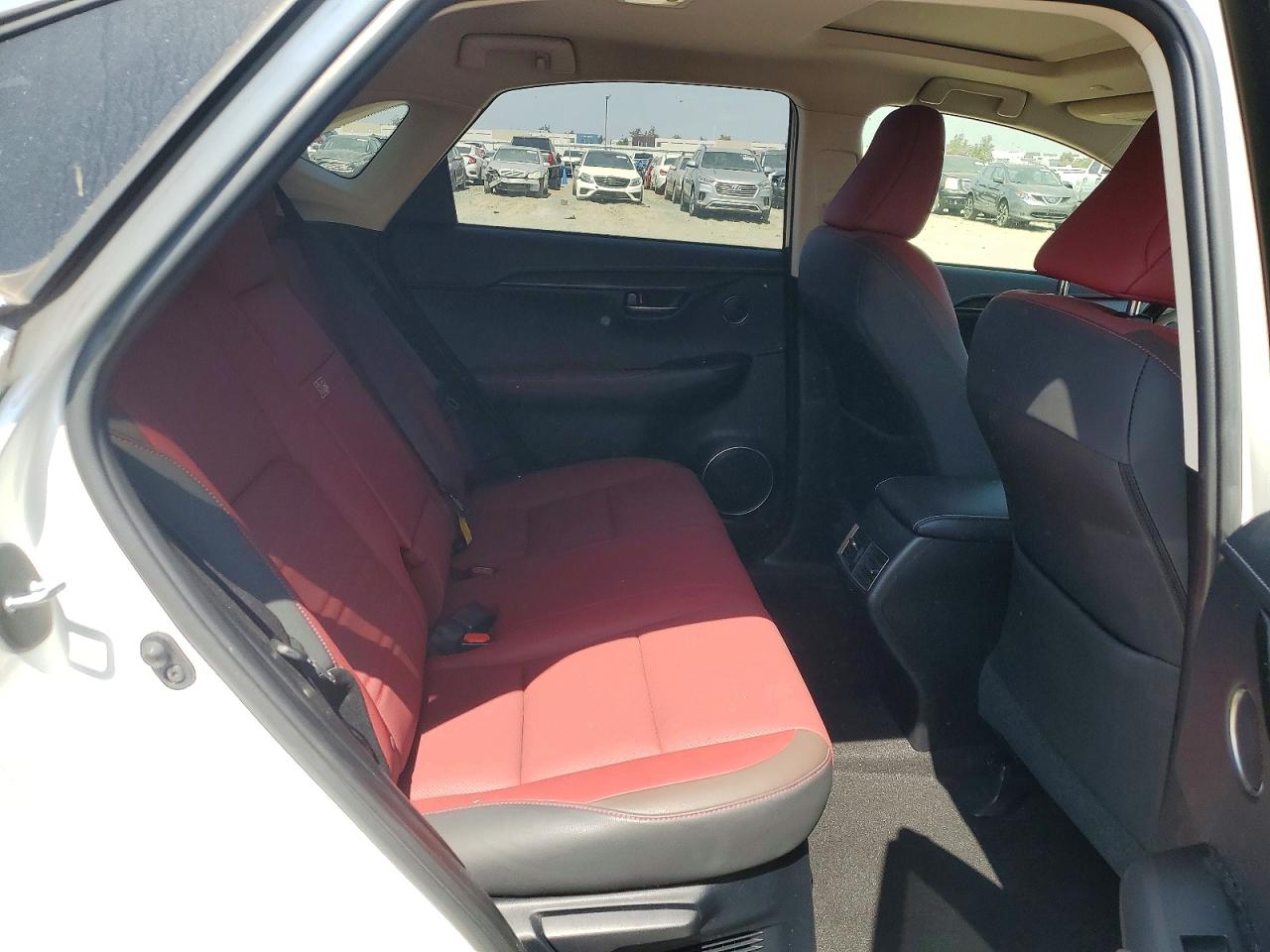 Lexus NX Base