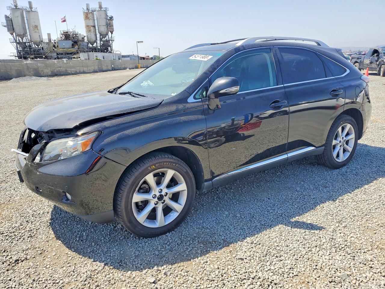Salvage Lexus RX Image