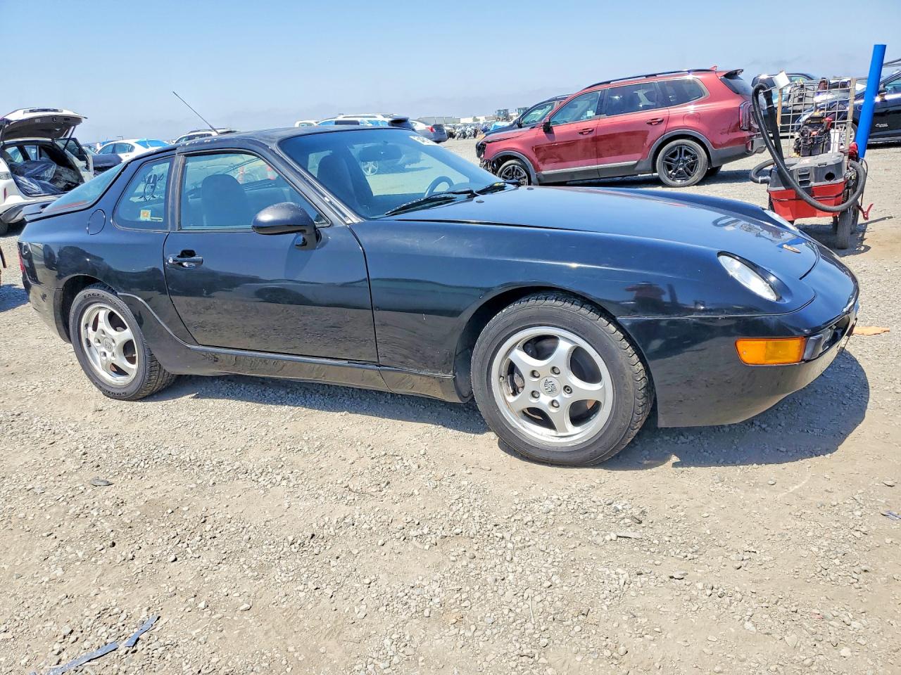 Porsche 968