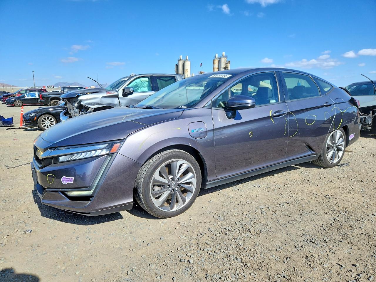 Salvage Honda Clarity Image