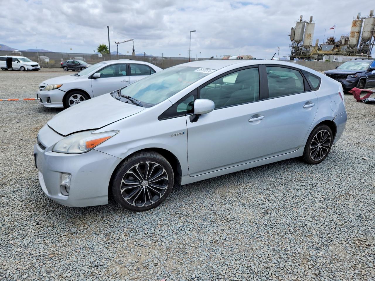 Salvage Toyota Prius Image