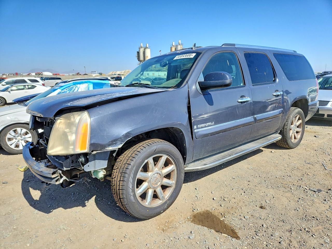 Salvage GMC Yukon Image