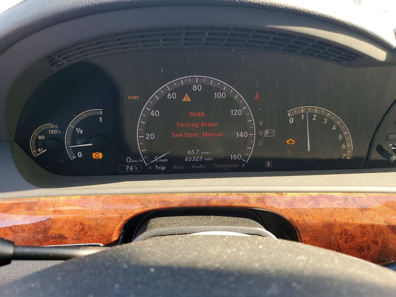 Mercedes-Benz S-Class 550
