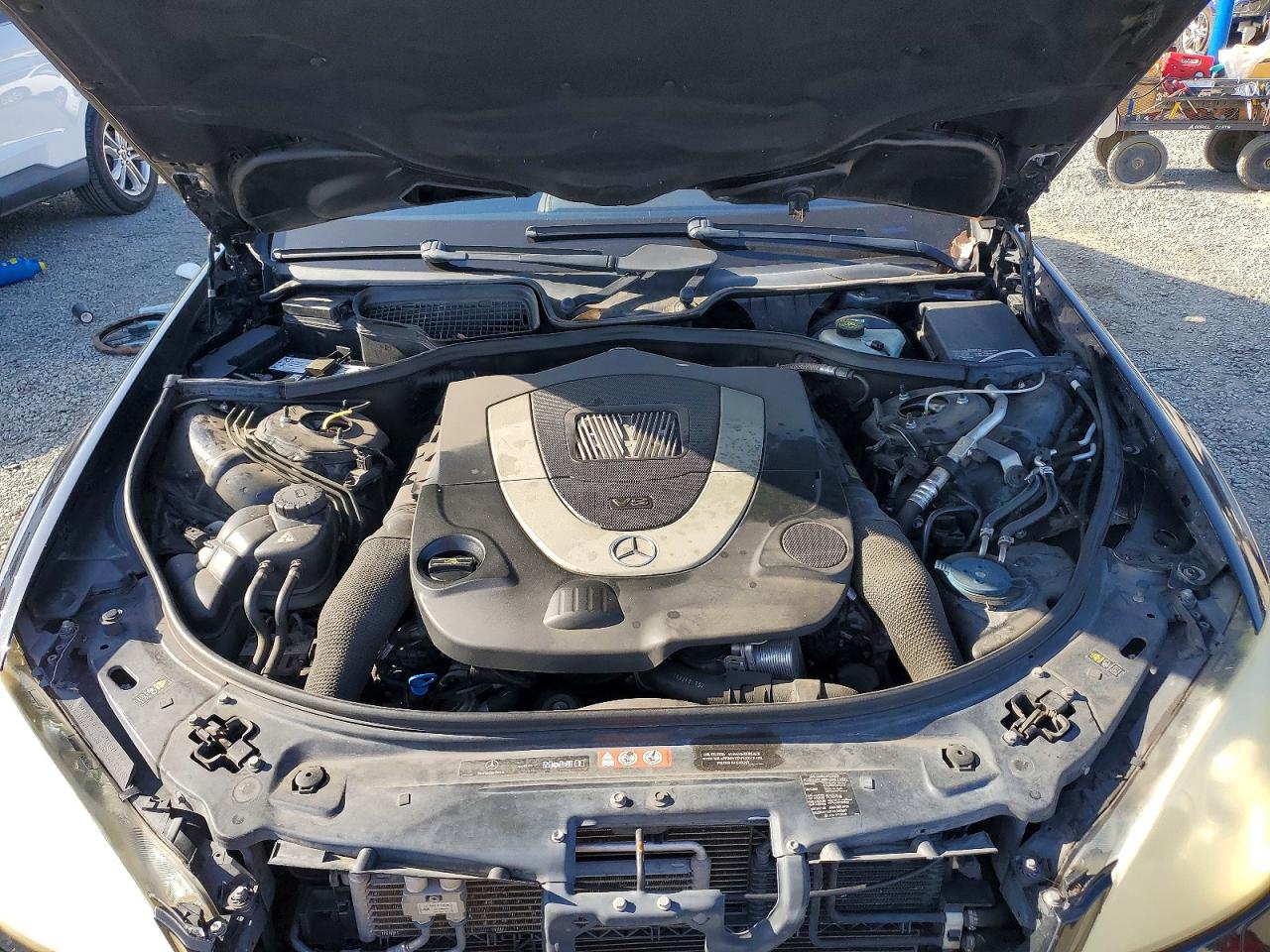 Mercedes-Benz S-Class 550