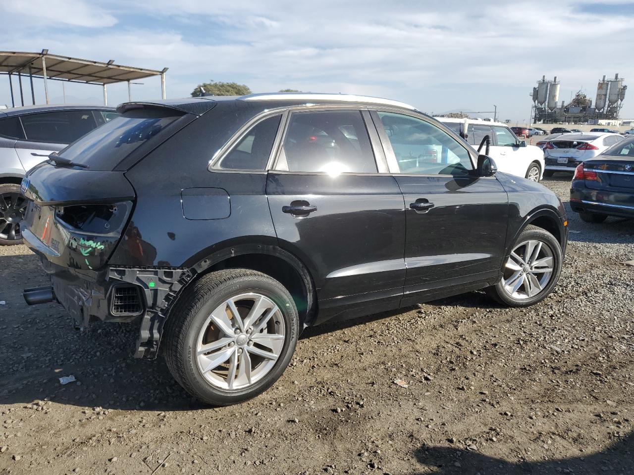 Audi Q3 Premium