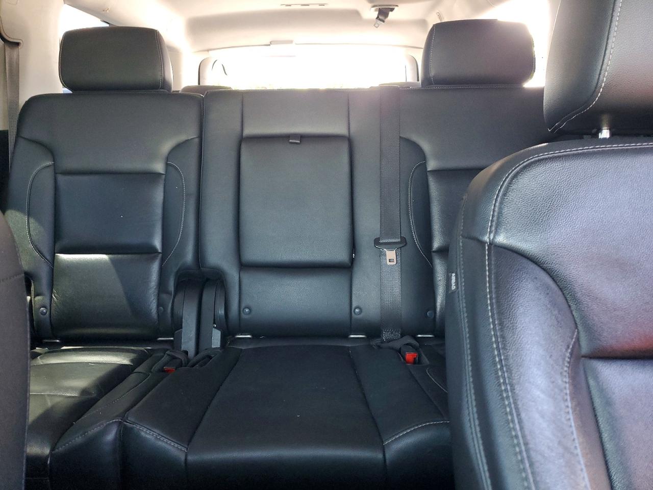 Chevrolet Suburban C1500 Lt