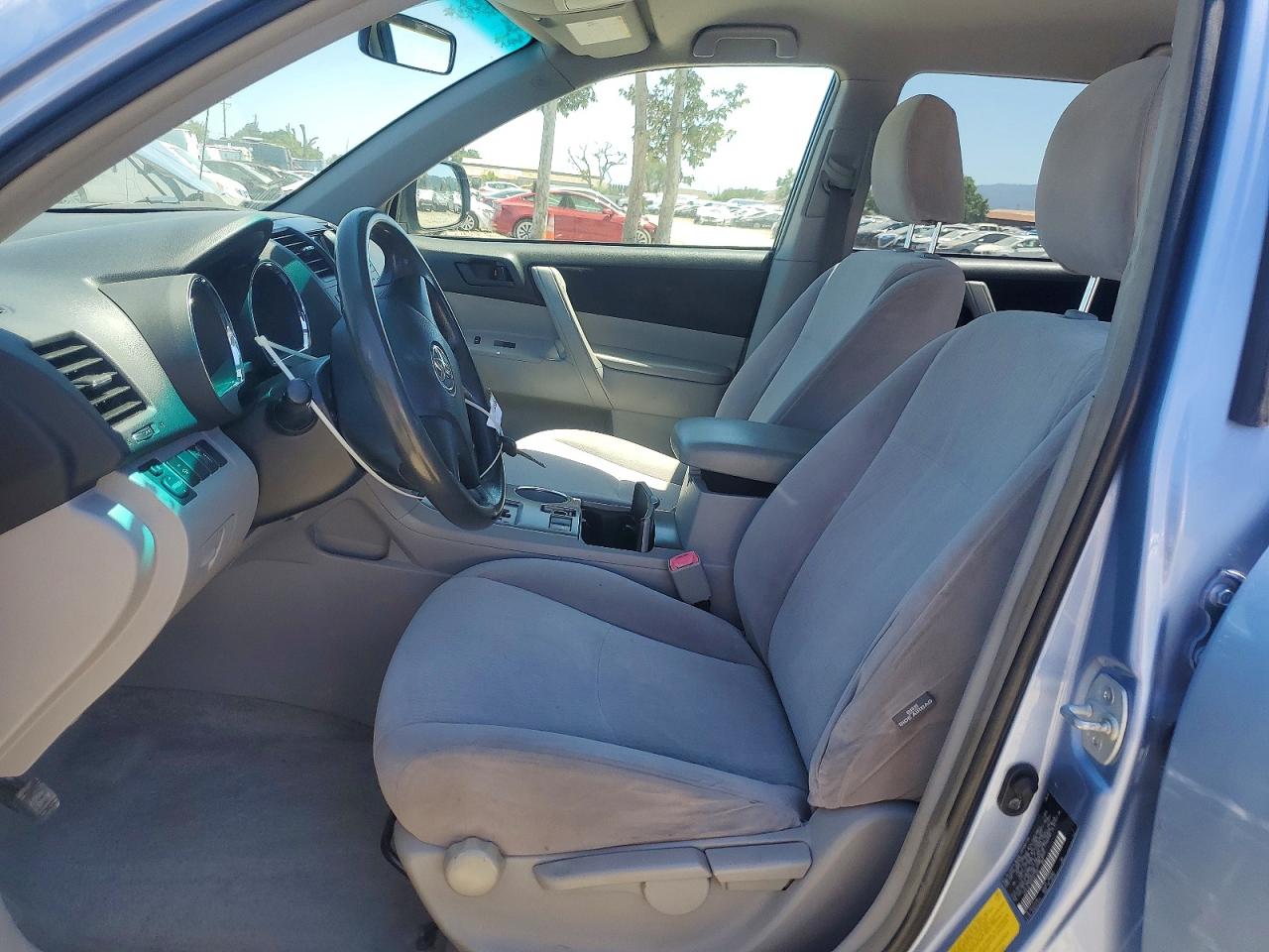 Toyota Highlander Base