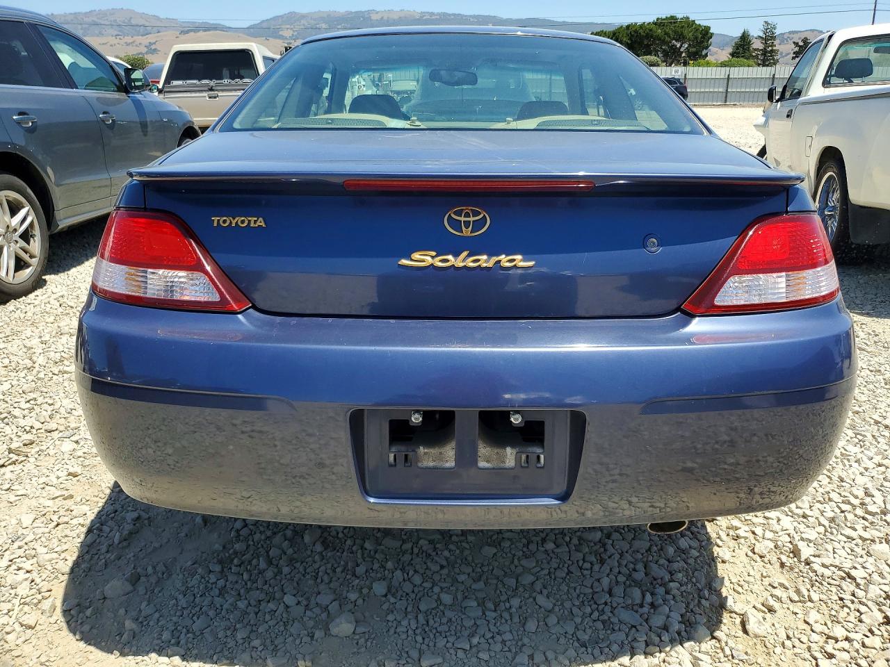 Toyota Camry Sle V6