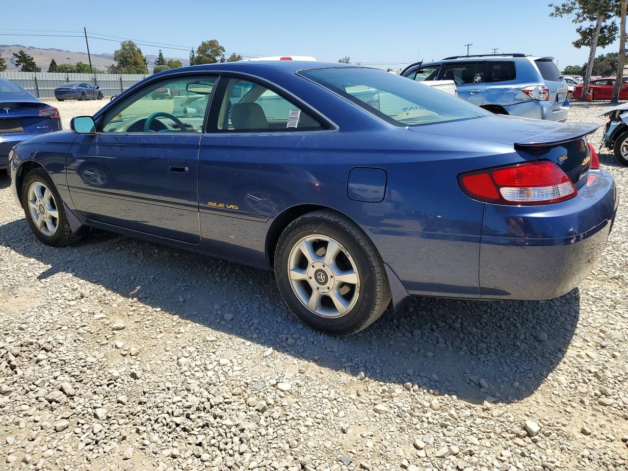 Toyota Camry Sle V6