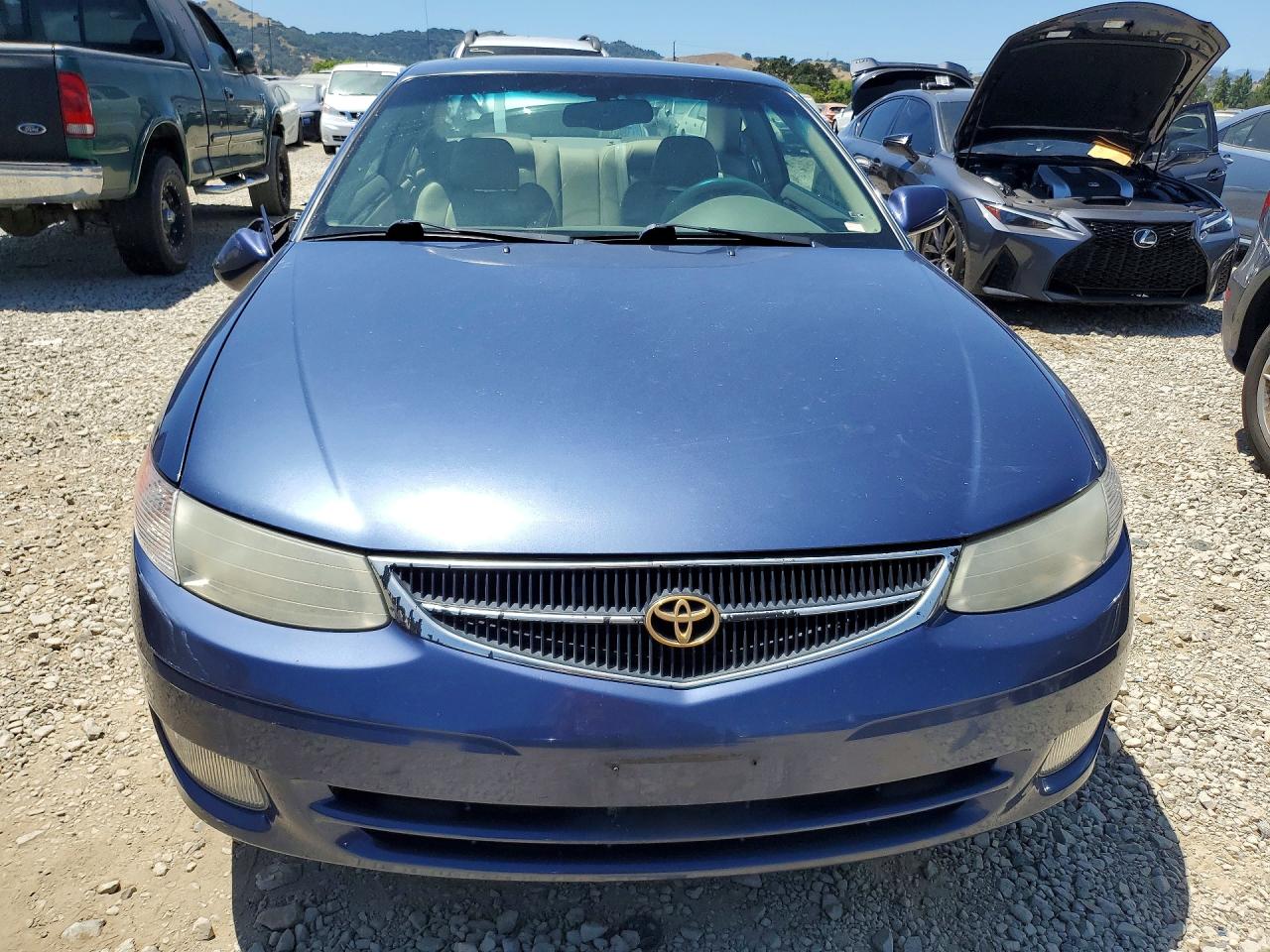 Toyota Camry Sle V6