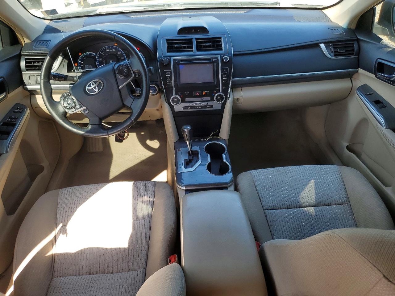 Toyota Camry Xle