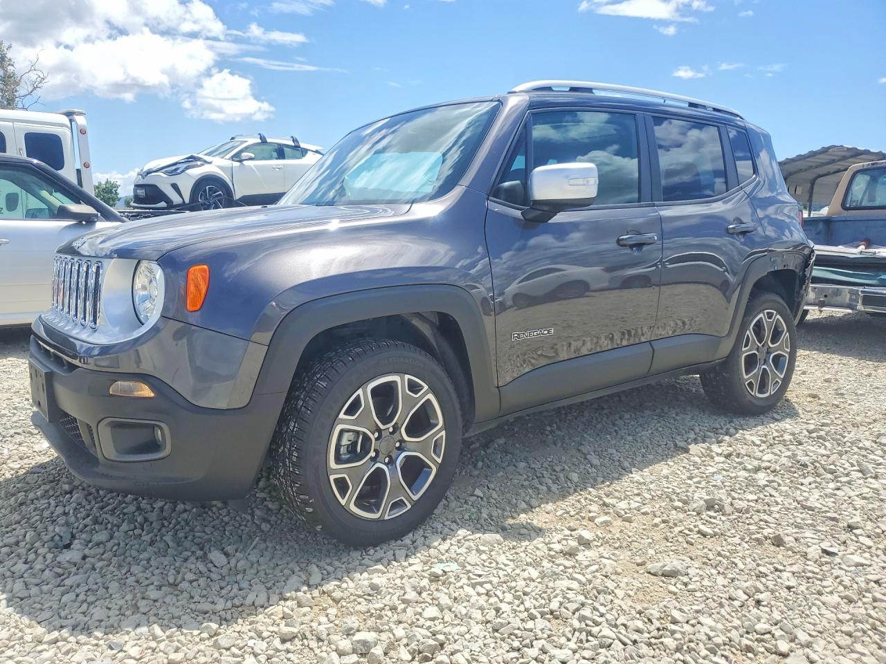 Salvage Jeep Renegade Image