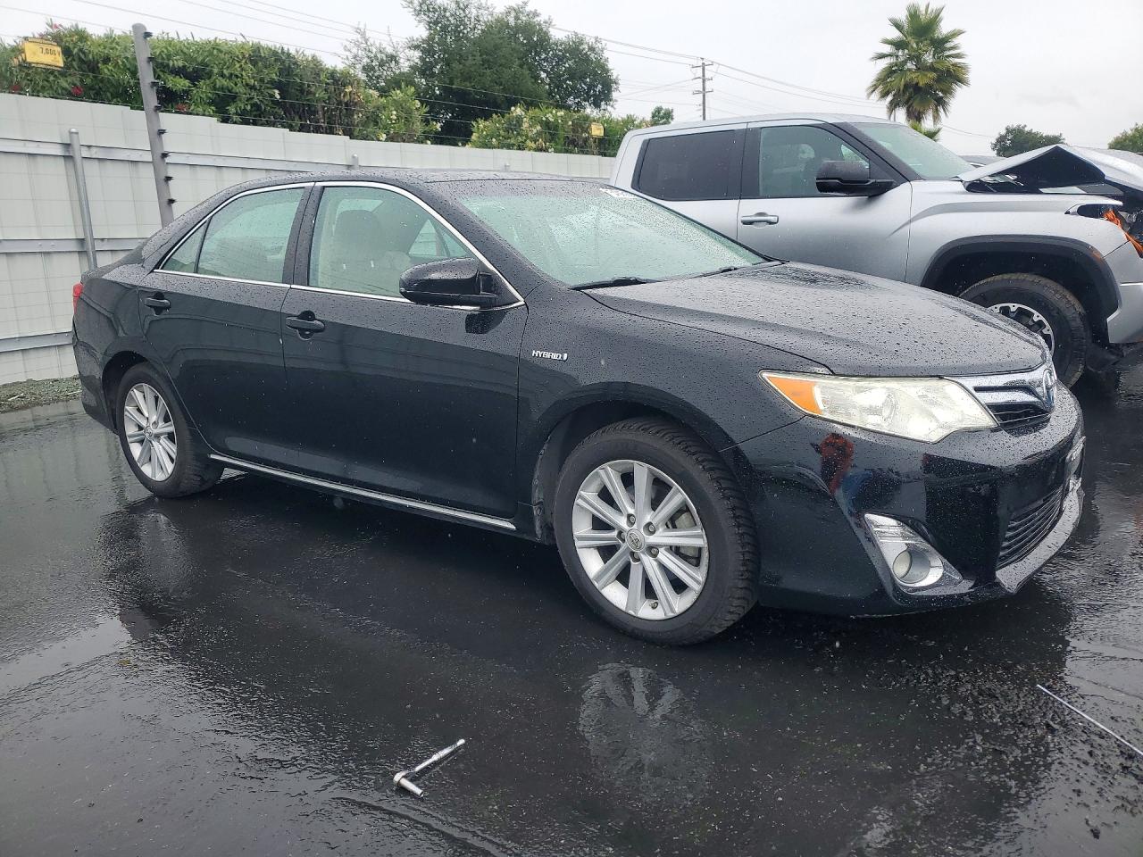Toyota Camry Xle